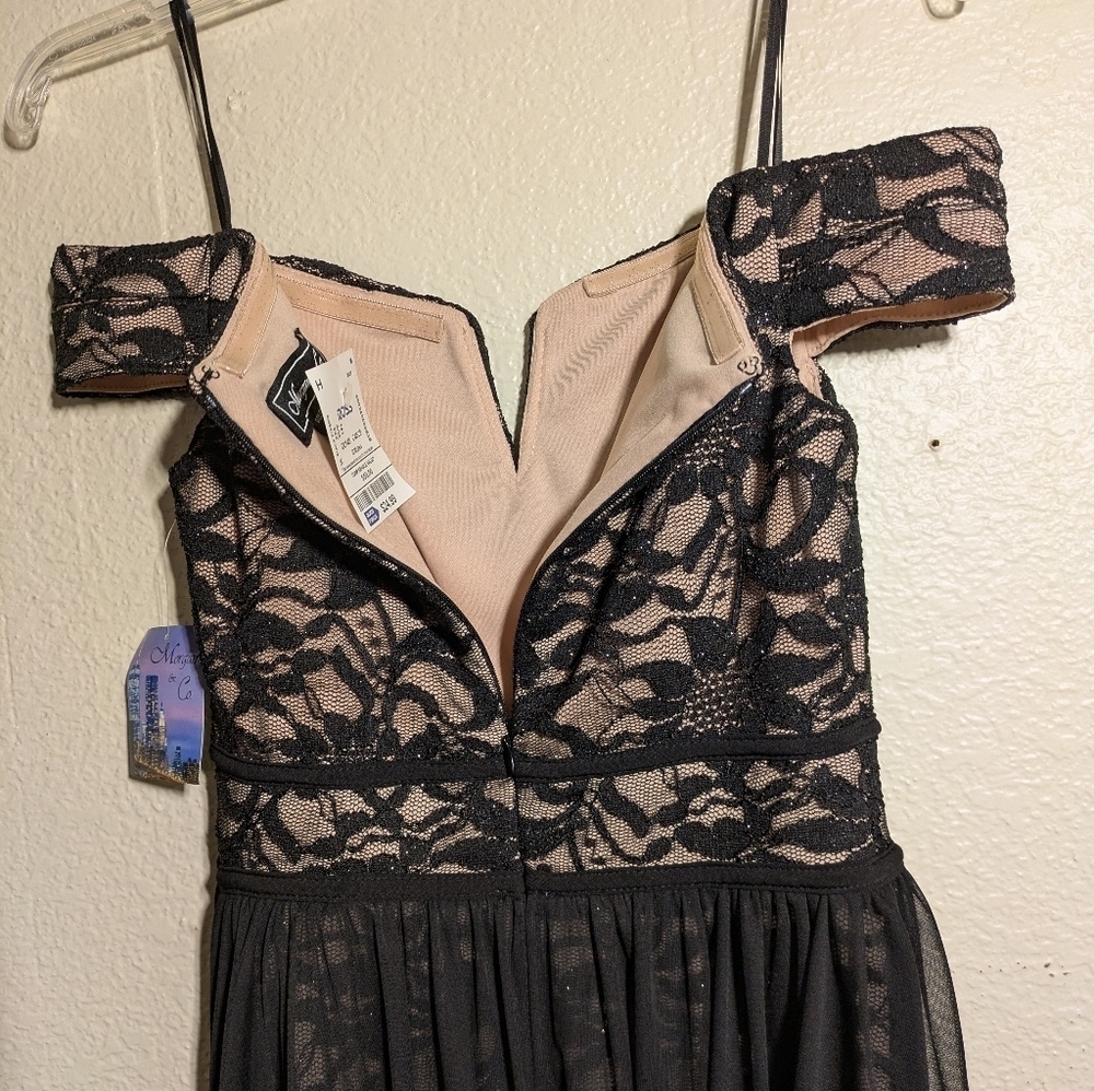 Morgan &Co Elegant Black Lace Off-Shoulder Dress Nwt Size 5 - Picture 10 of 10